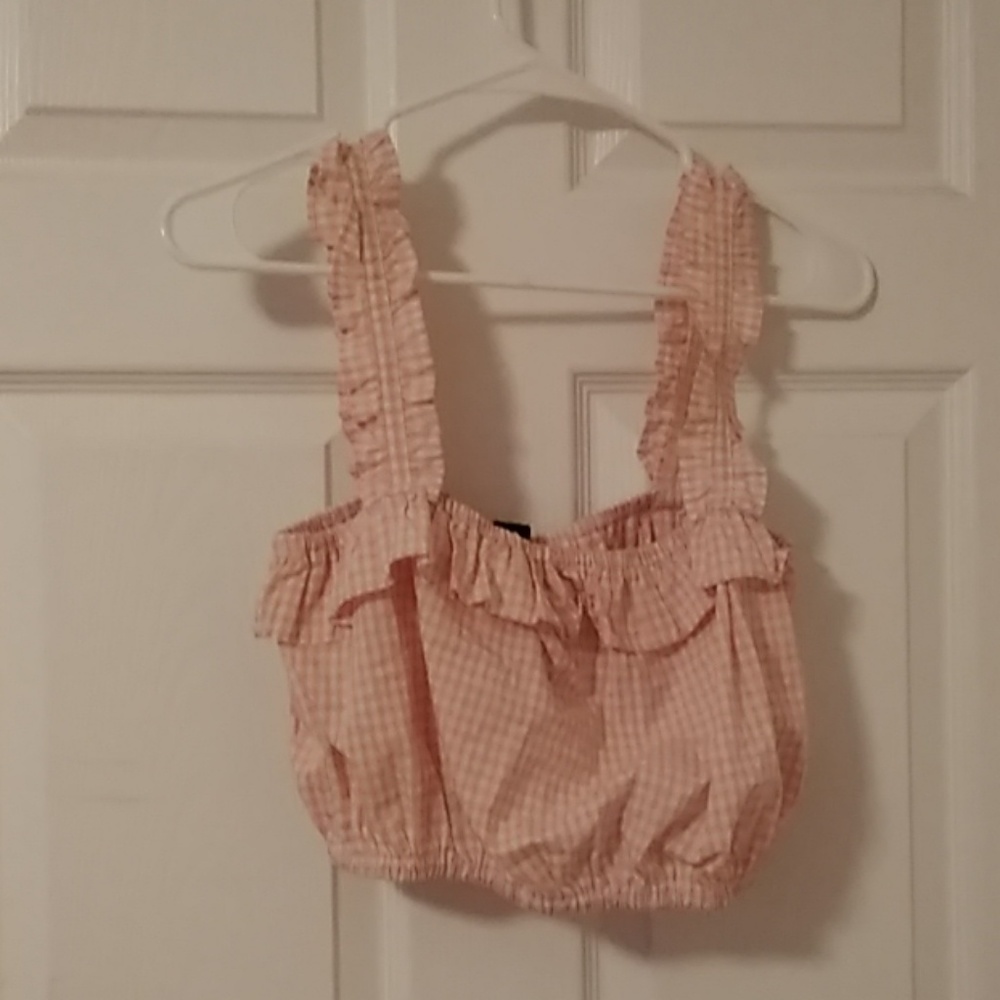 Cute gingham top